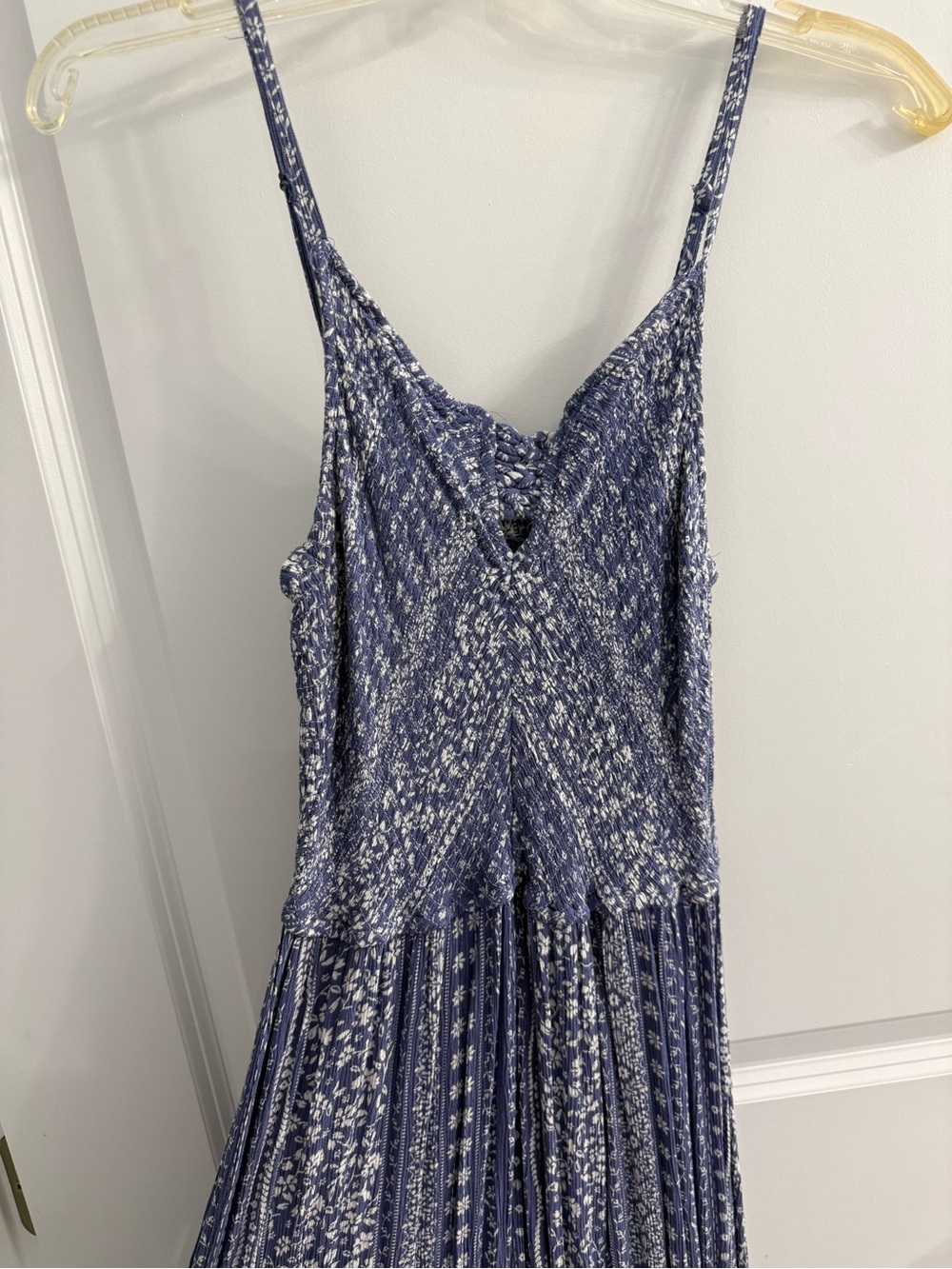 Women’s Blue Floral Spaghetti-Strap Dress